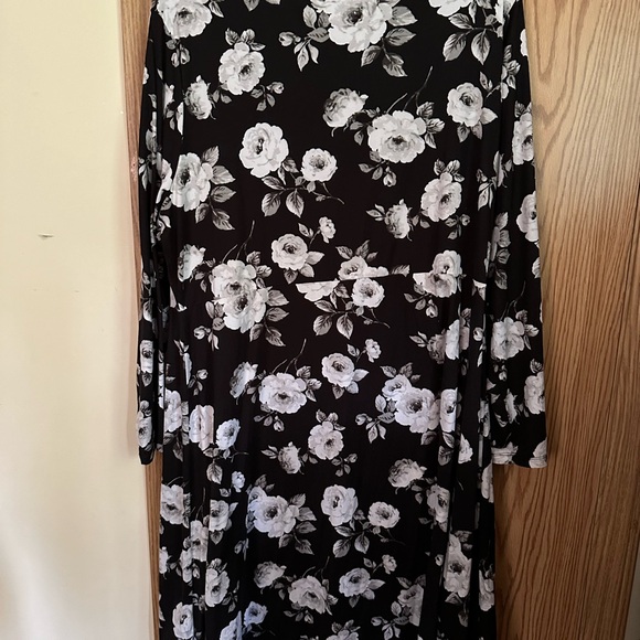 George midi dress soft knit faux wrap v-neck long sleeves 2X EUC black - Picture 8 of 9